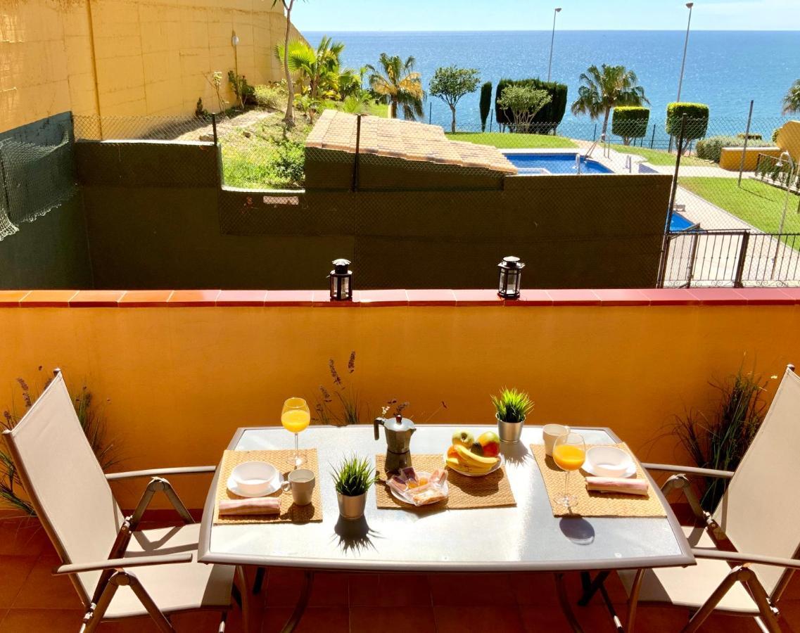 Apartamento De 2 Dormitorios, Gran Terraza, Vistas Al Mar Cerca Playa Carvajal Benalmádena Kültér fotó