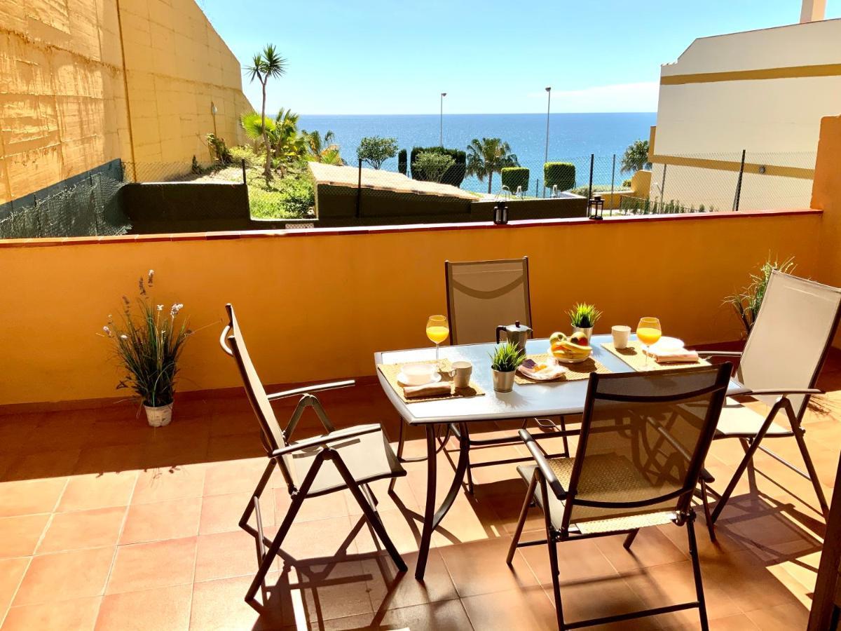 Apartamento De 2 Dormitorios, Gran Terraza, Vistas Al Mar Cerca Playa Carvajal Benalmádena Kültér fotó