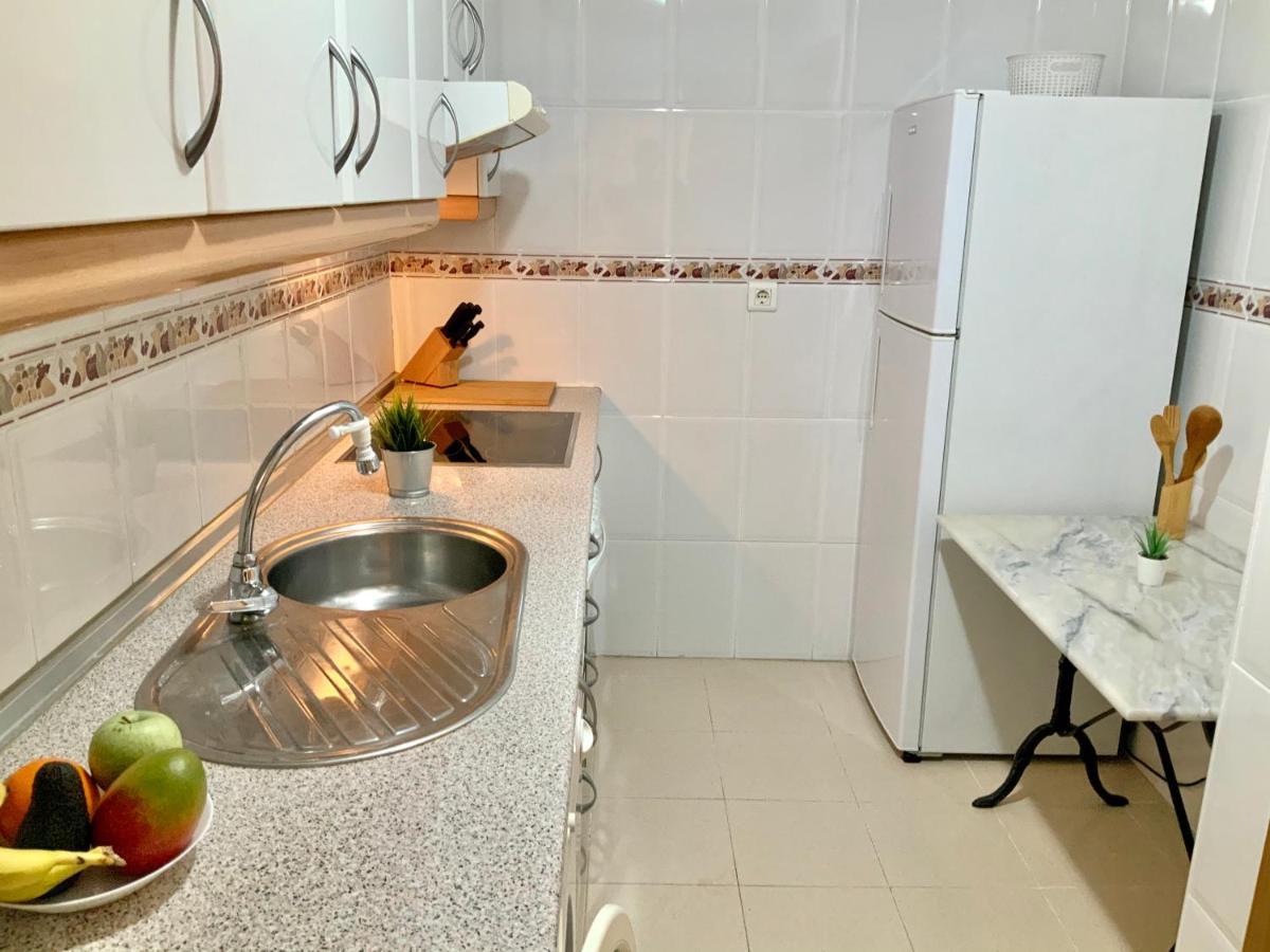 Apartamento De 2 Dormitorios, Gran Terraza, Vistas Al Mar Cerca Playa Carvajal Benalmádena Kültér fotó